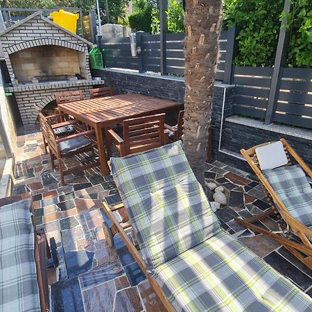 Apartments Blazevic, Heated Pool&Jacuzzi Dramalj Bagian luar foto